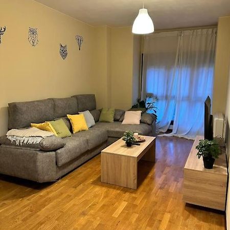 Apartamento Con Vistas A La Montana Infiesto Exteriör bild